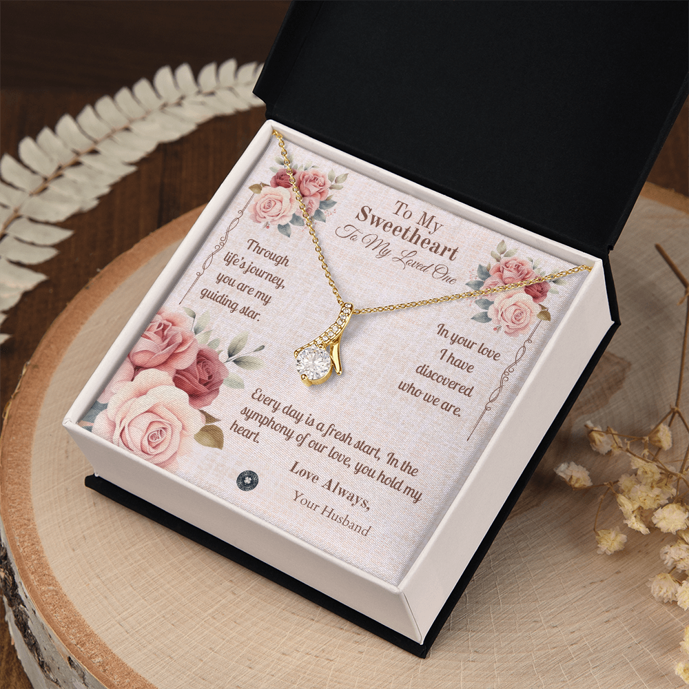 Alluring Beauty Necklace: Sweetheart