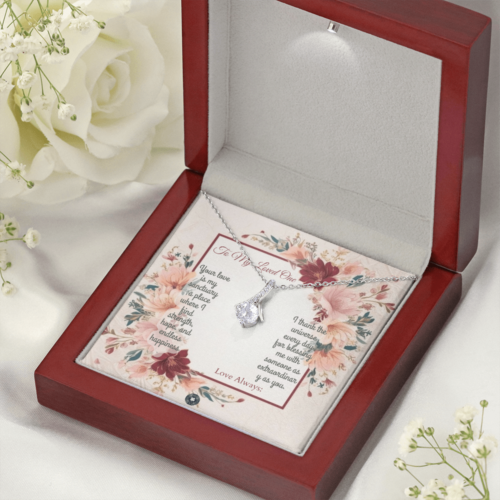 Alluring Beauty Necklace: Darling