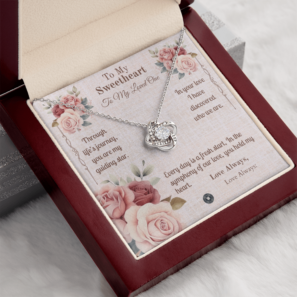 Love Knot Necklace: Sweetheart