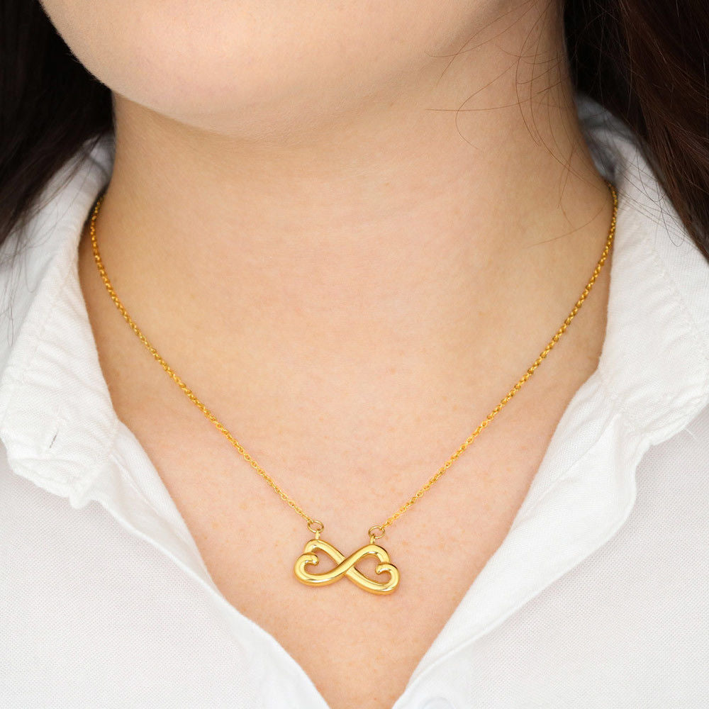 Endless Love Necklace: Beautiful