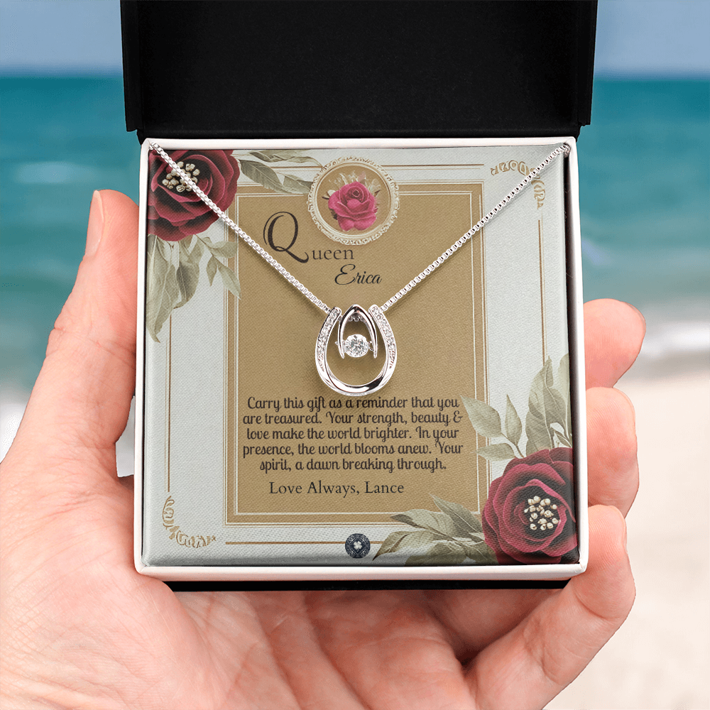 Lucky In Love Necklace: Queen