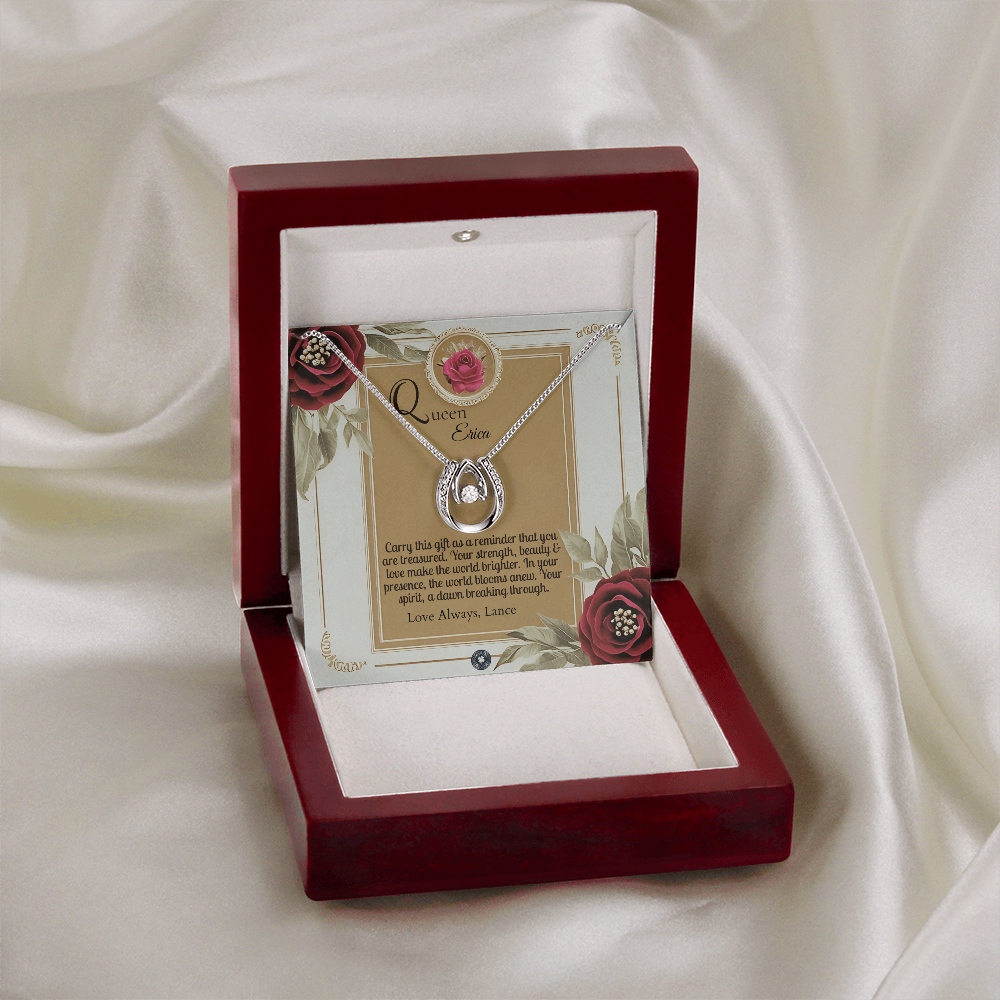 Lucky In Love Necklace: Queen