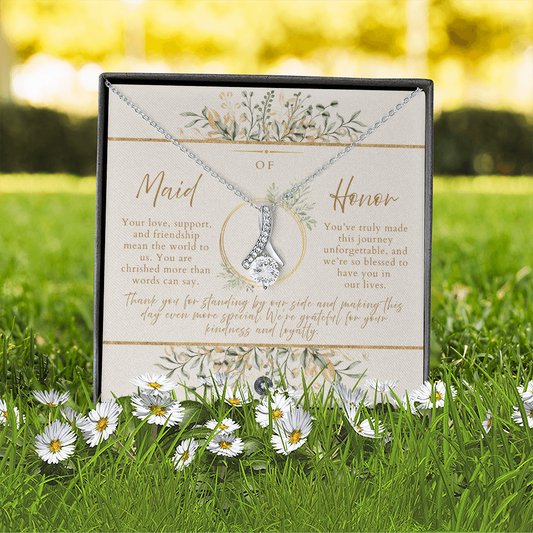 Alluring Beauty Necklace: Maid of Honor