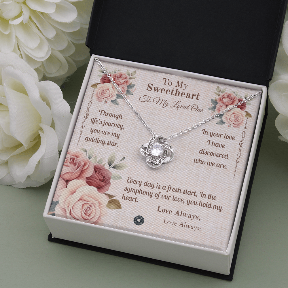 Love Knot Necklace: Sweetheart