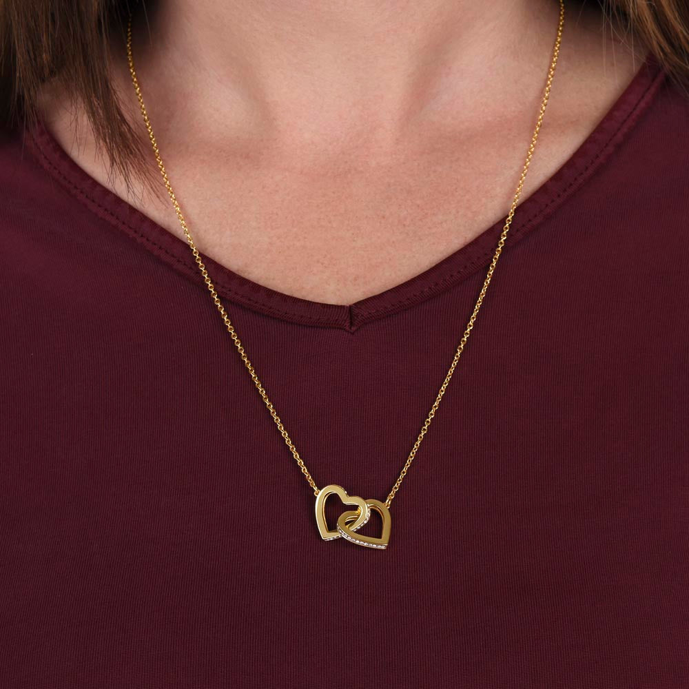 Interlocking Hearts Necklace: Beautiful