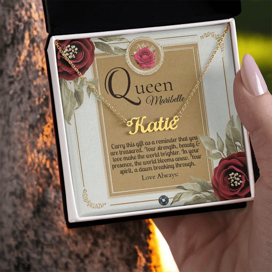 Horizontal Name Necklace: Queen