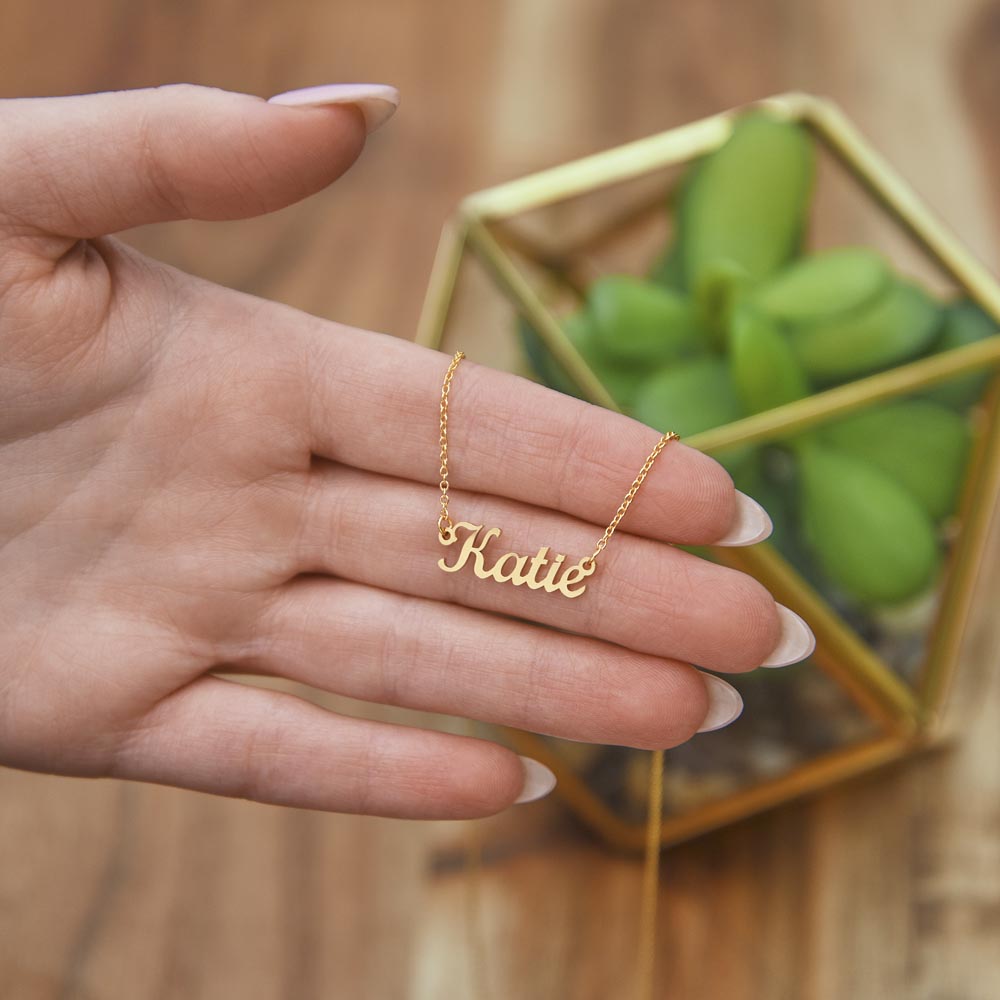 Horizontal Name Necklace