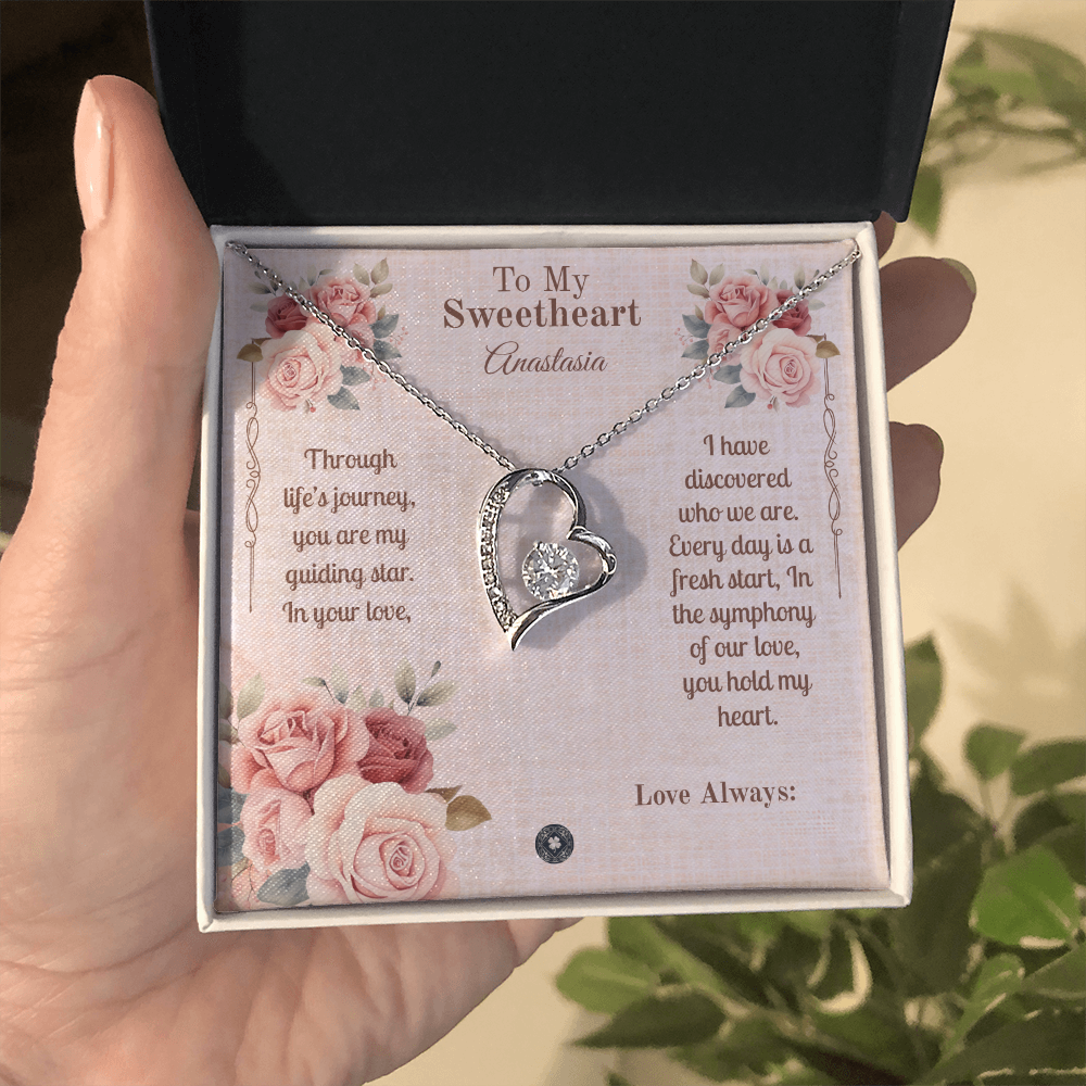 Forever Love Necklace: Sweetheart