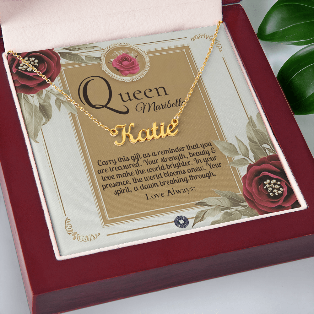 Horizontal Name Necklace: Queen Jewelry 18k Yellow Gold Mahogany Style Luxury Box with LED The Silver Clover & Co.